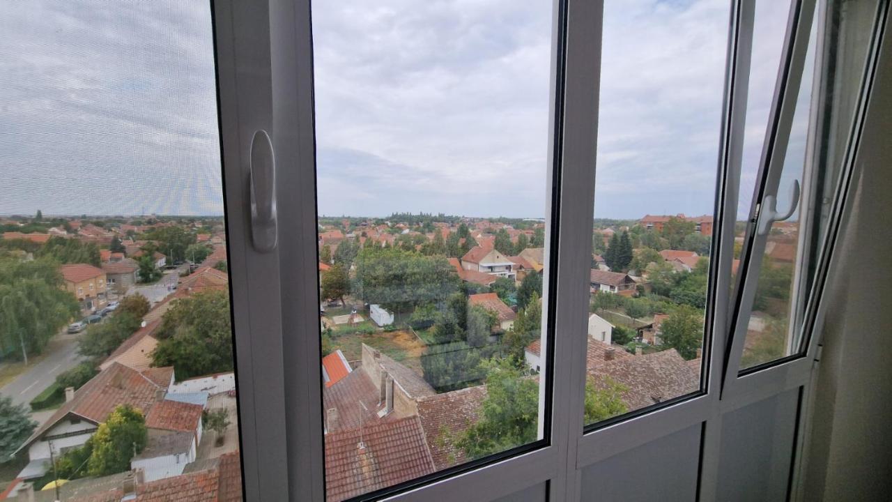 Lux Apartman Ava Kikinda ภายนอก รูปภาพ